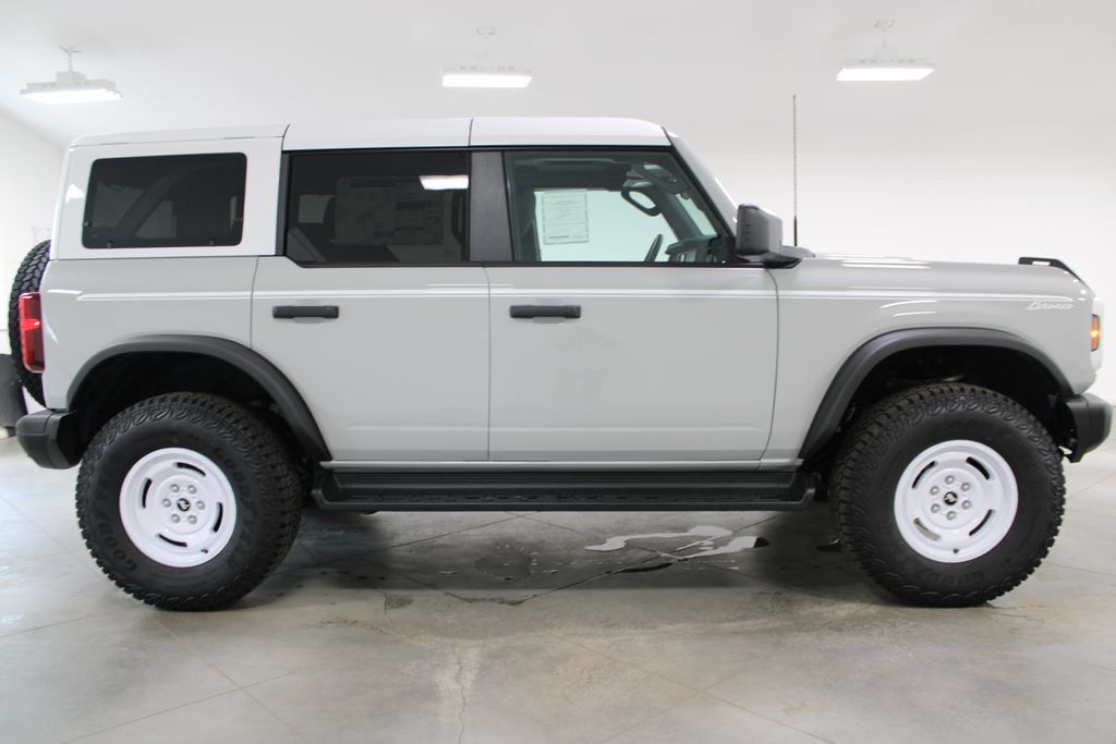 New 2026 Ford Bronco Heritage Edition AWD/4WD image 12