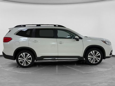 Used 2021 Subaru Ascent Limited w/ Technology Package AWD/4WD image 2