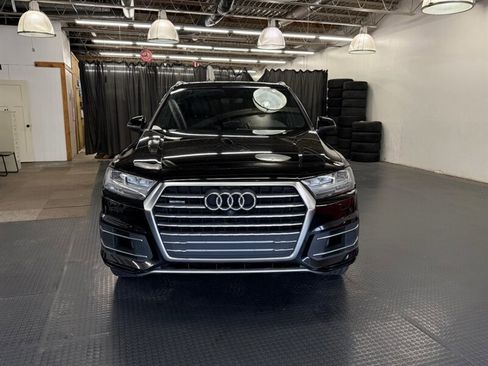 Used 2017 Audi Q7 3.0T Premium Plus w/ Premium Plus Package image 3
