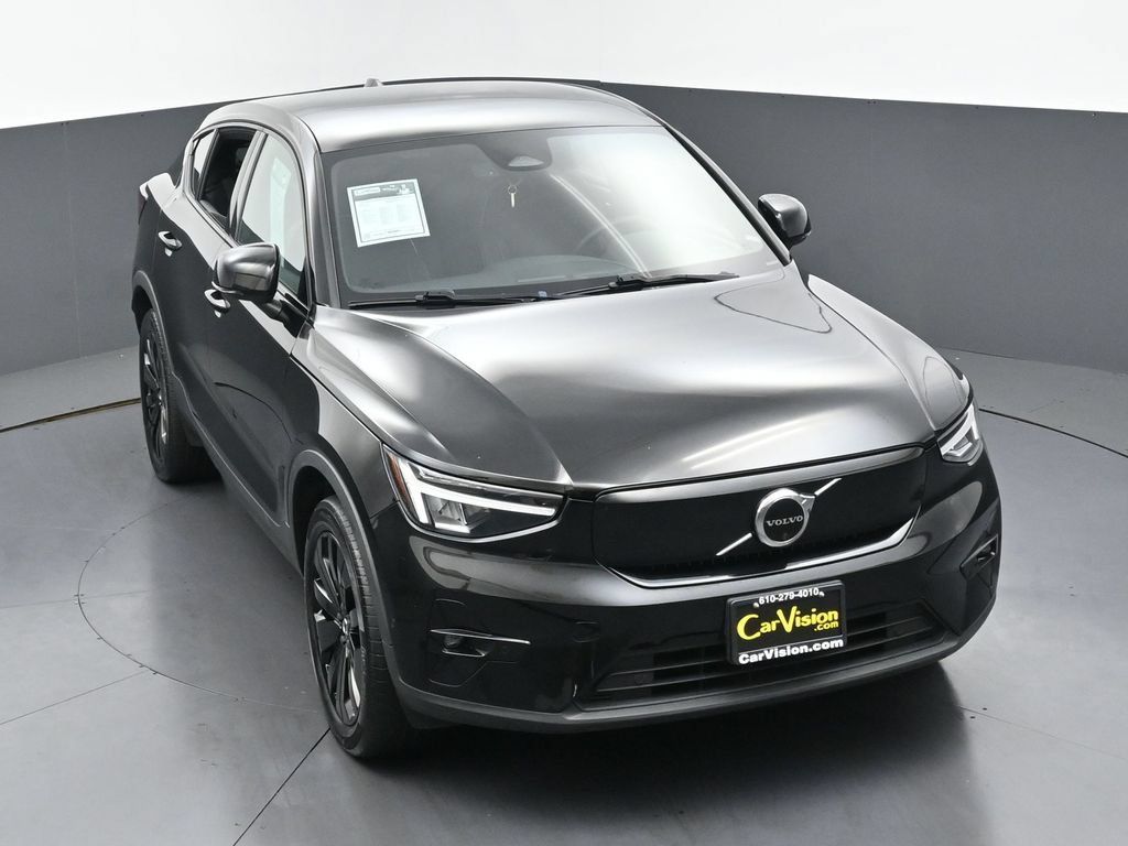 Used 2023 Volvo C40 P8 Recharge Plus AWD/4WD image 38