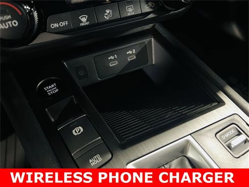 New 2026 Nissan Kicks SV image 8