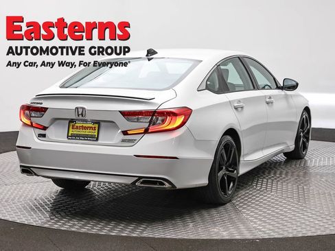 Used 2022 Honda Accord Sport Special Edition image 5