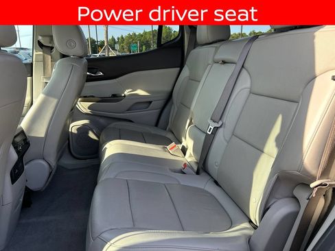 Used 2020 GMC Acadia SLT w/ LPO, Floor Liner Package FWD image 29
