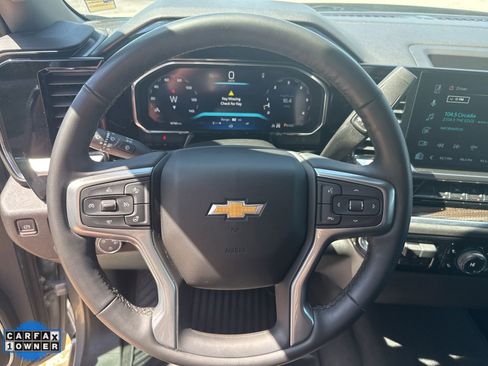 Used 2026 Chevrolet Silverado 1500 LT AWD/4WD image 14