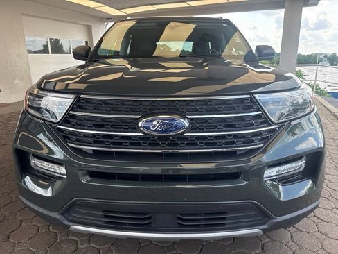 Certified 2023 Ford Explorer XLT w/ Equipment Group 202A AWD/4WD image 2
