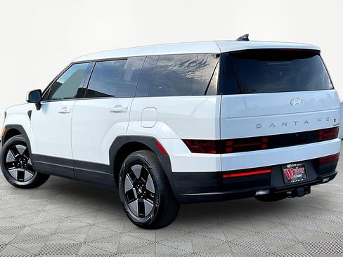 Used 2026 Hyundai Santa Fe SE image 4