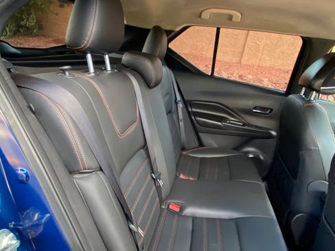 Used 2020 Nissan Kicks SR w/ SR Premium Package image 43