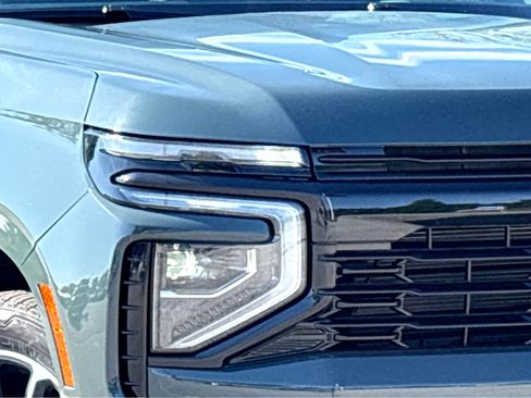 New 2026 Chevrolet Suburban RST w/ Comfort Package AWD/4WD image 22