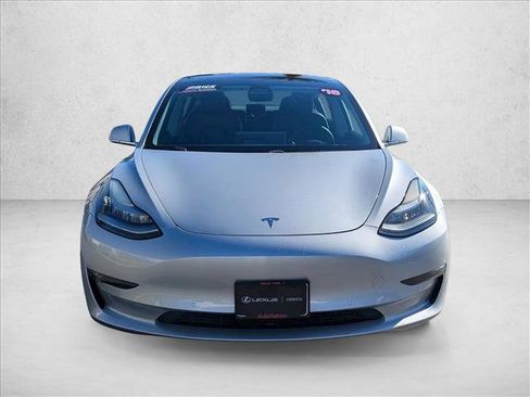 Used 2018 Tesla Model 3 Long Range image 2