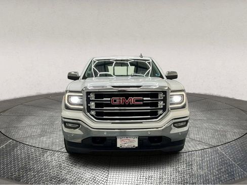 Used 2017 GMC Sierra 1500 SLT image 2
