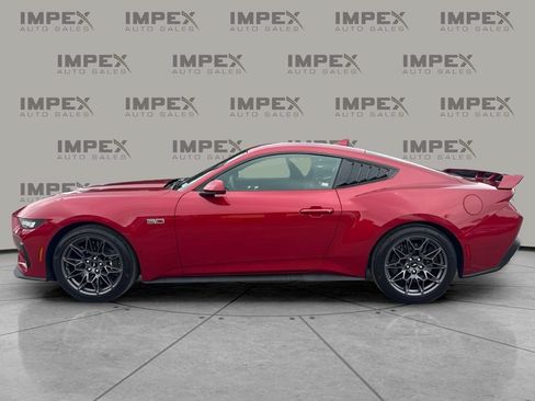 Used 2024 Ford Mustang GT Premium w/ GT Performance Package RWD image 2