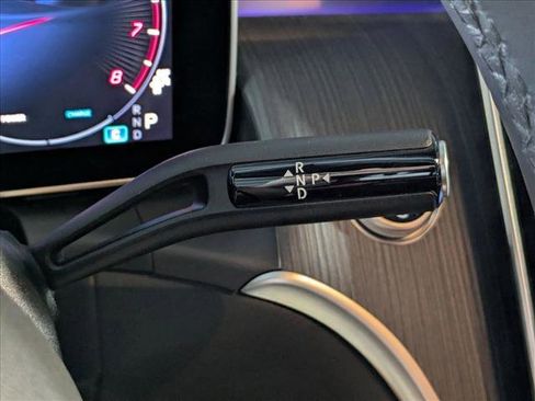 New 2025 Mercedes-Benz GLC 300 4MATIC image 12