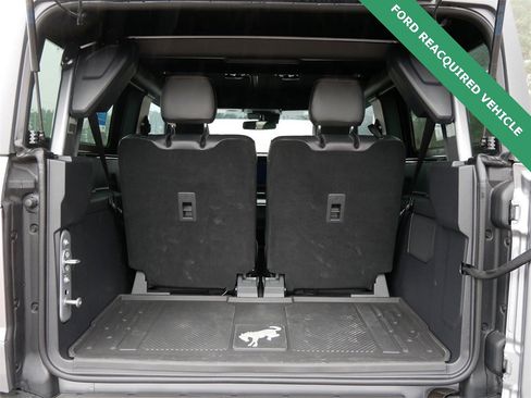Used 2024 Ford Bronco Badlands image 10