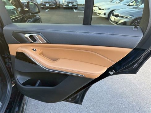 Certified 2023 BMW X5 xDrive40i w/ M Sport Package image 30