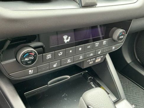 New 2026 Subaru Outback Touring AWD/4WD image 22