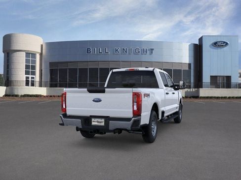 New 2025 Ford F250 XL w/ FX4 Off-Road Package AWD/4WD image 8