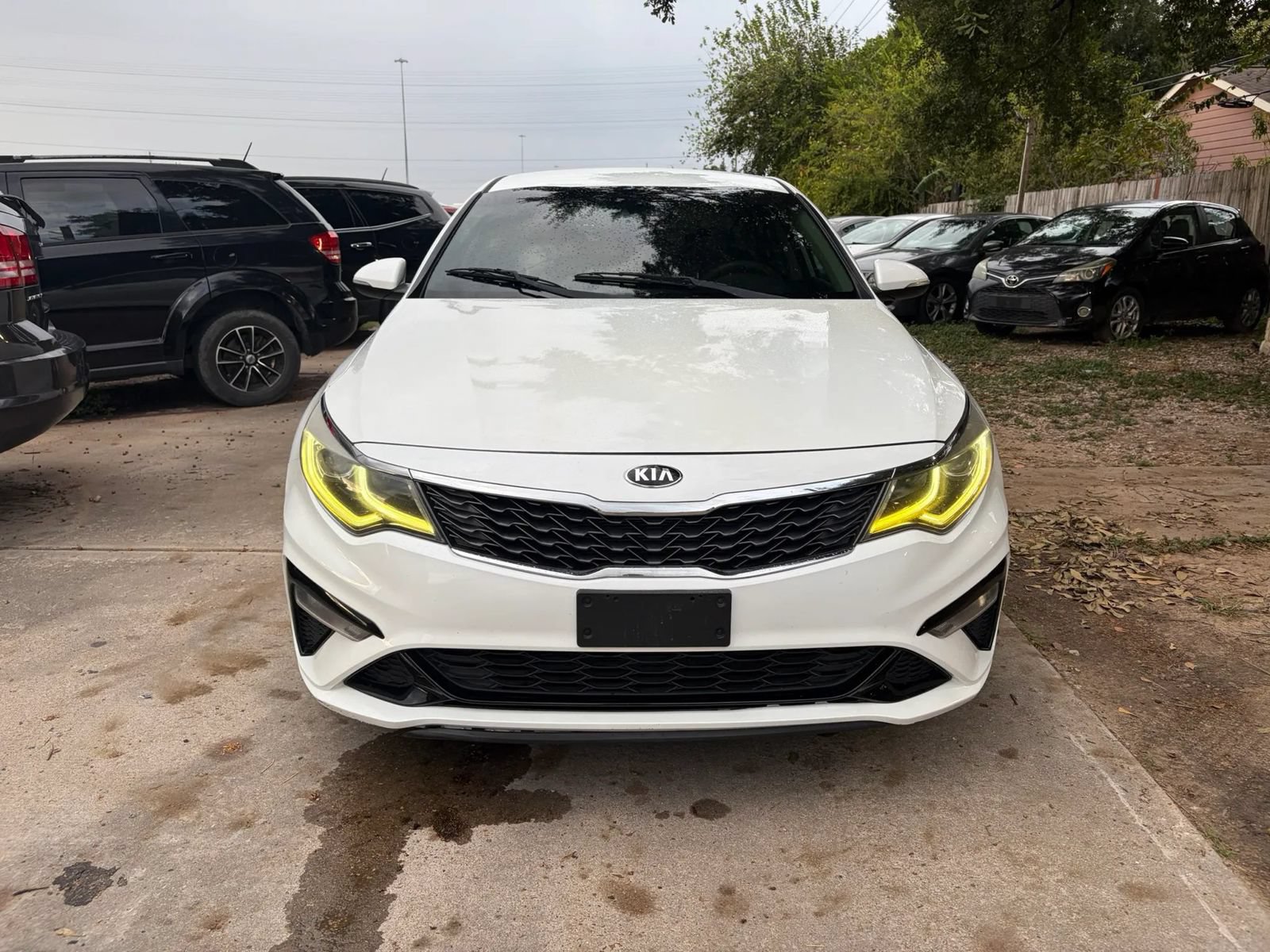 Used 2019 Kia Optima LX FWD image 2
