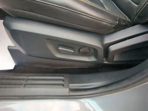 Used 2021 Ford Ranger Lariat w/ Equipment Group 501A High image 18