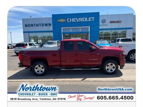 Used 2018 Chevrolet Silverado 1500 LT w/ All Star Edition AWD/4WD image 7