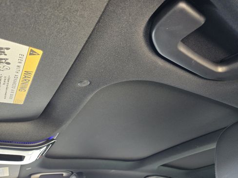 Used 2025 Mercedes-Benz C 300 Sedan image 30