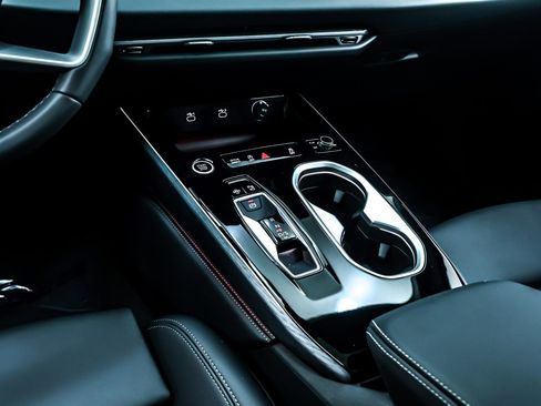 New 2026 Audi A6 Premium Plus image 6