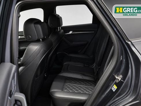 Used 2018 Audi SQ5 Premium Plus AWD/4WD image 17