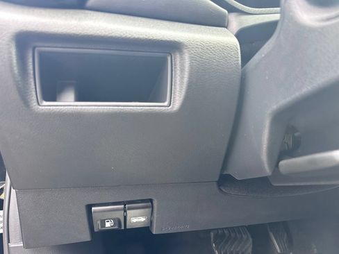 Used 2024 Nissan Versa SR w/ Trunk Package FWD image 17