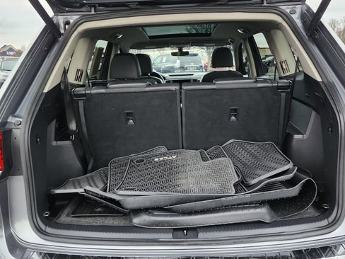 Used 2021 Volkswagen Atlas SE w/ Panoramic Sunroof Package image 23