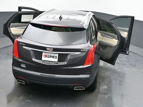 Used 2018 Cadillac XT5 Luxury w/ Driver Awareness Package image 60