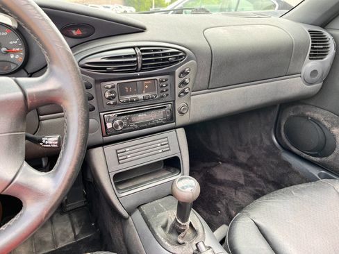 Used 1998 Porsche Boxster RWD image 19