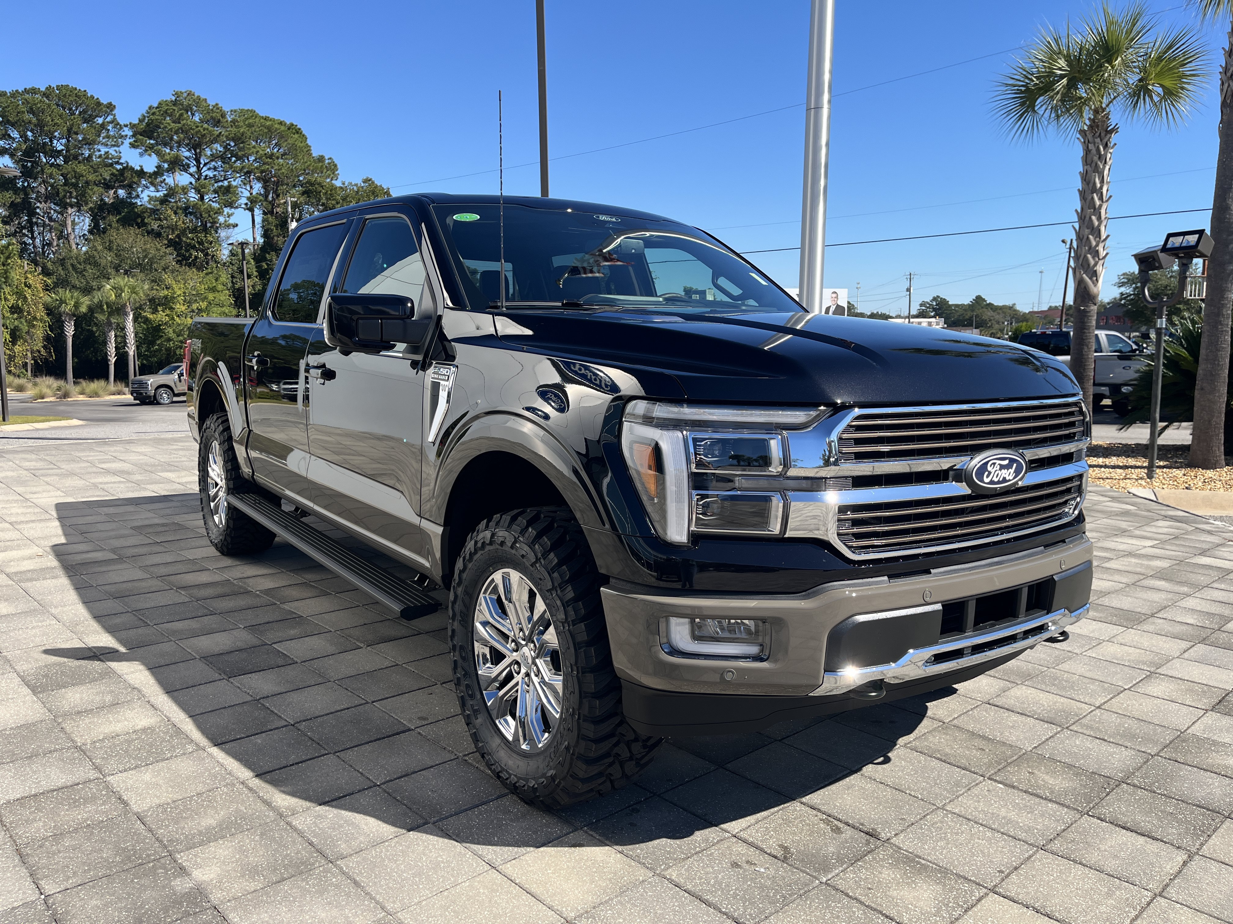 New 2026 Ford F150 King Ranch w/ Equipment Group 601A High AWD/4WD image 8