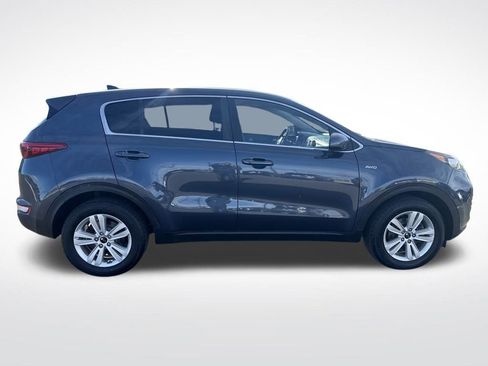 Used 2017 Kia Sportage LX image 6