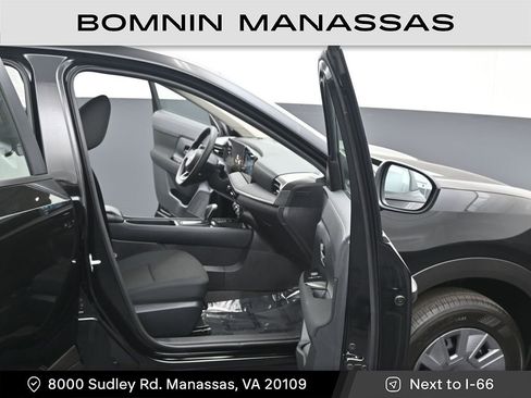 Used 2026 Nissan Kicks S image 9