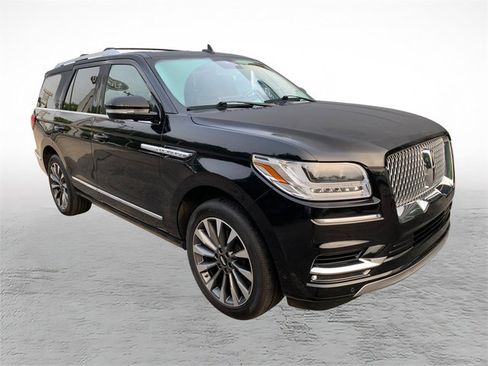 Used 2021 Lincoln Navigator Reserve w/ Luxury Package AWD/4WD image 8