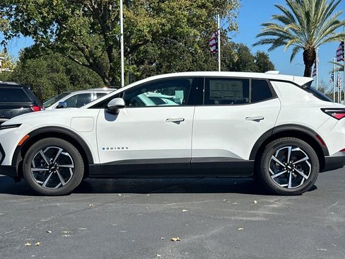 New 2026 Chevrolet Equinox EV LT image 6