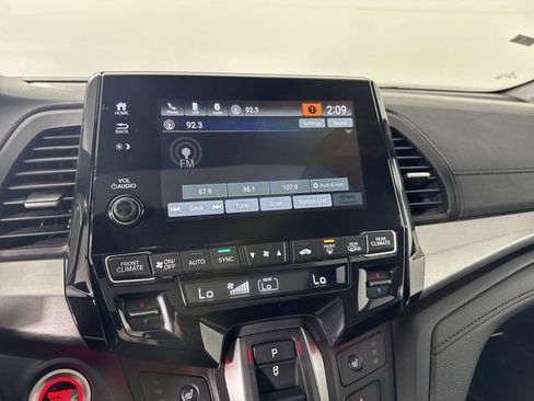 Used 2024 Honda Odyssey Sport image 6