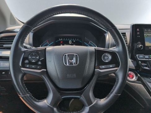 Used 2023 Honda Odyssey Touring image 17