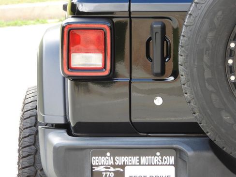 Used 2019 Jeep Wrangler Unlimited Sport S AWD/4WD image 27