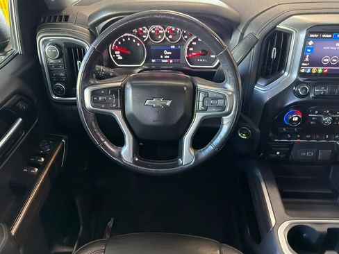 Used 2020 Chevrolet Silverado 1500 RST AWD/4WD image 15