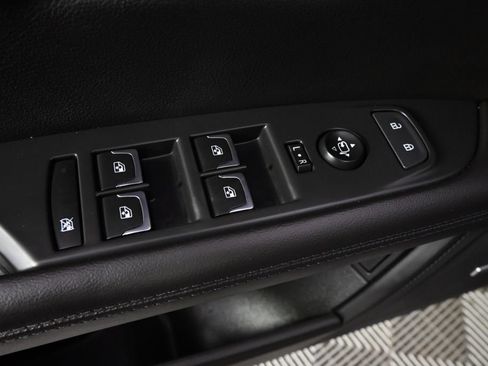 Used 2019 Cadillac CT6 Luxury w/ Driver Awareness Package AWD/4WD image 23