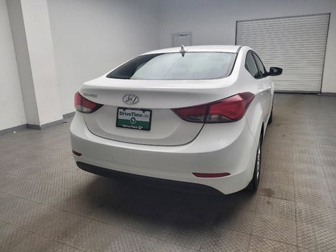 Used 2014 Hyundai Elantra SE image 7
