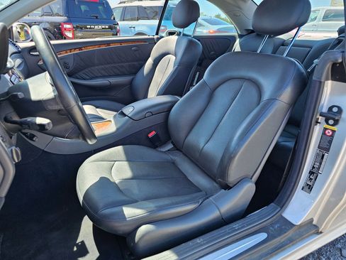 Used 2004 Mercedes-Benz CLK 500 Coupe image 5