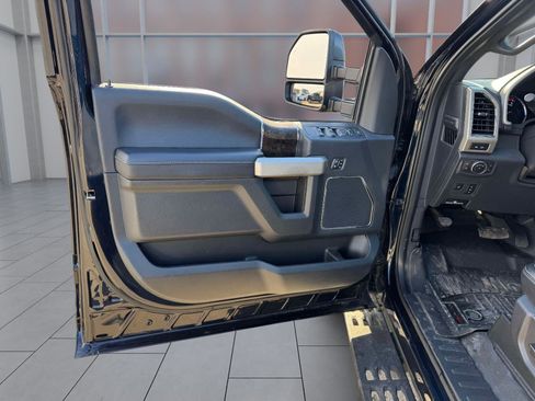 Used 2022 Ford F250 Lariat w/ Tremor Off-Road Package image 20