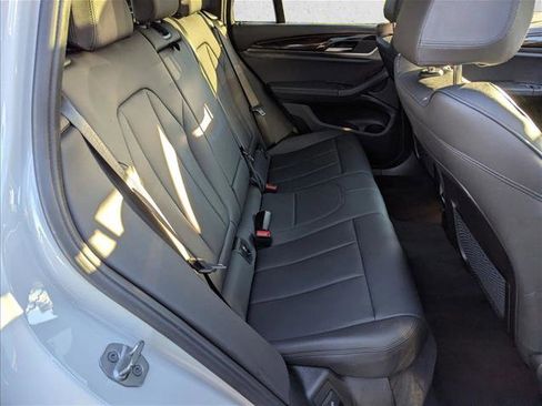 Used 2021 BMW X4 xDrive30i w/ Convenience Package image 19