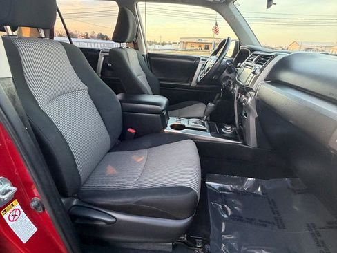 Used 2015 Toyota 4Runner SR5 image 47