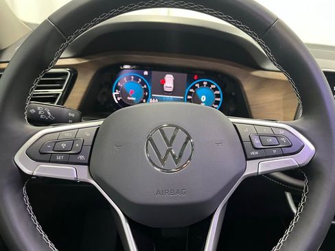 New 2026 Volkswagen Atlas SE image 19