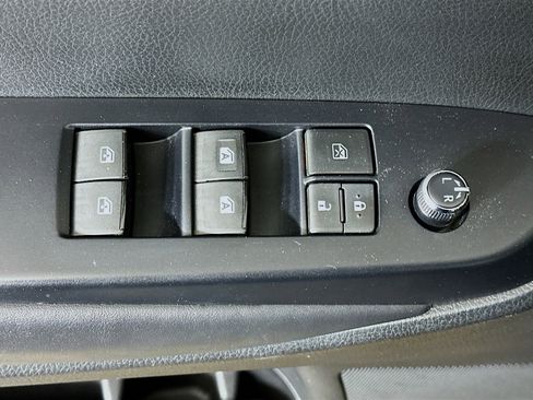 Used 2018 Toyota Highlander SE AWD/4WD image 15