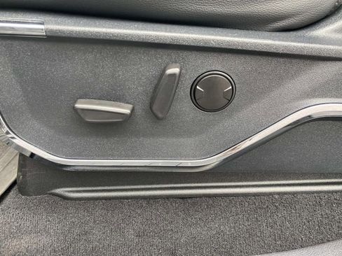 Used 2023 Ford F250 Lariat w/ Sport Appearance Package image 22