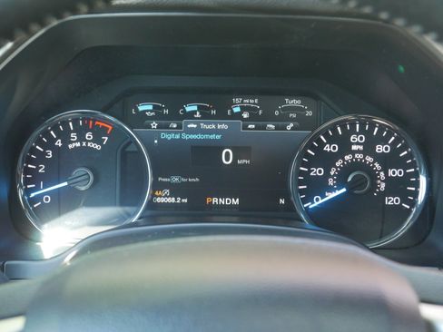 Used 2020 Ford F150 Lariat w/ Equipment Group 502A Luxury AWD/4WD image 8