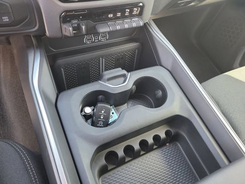 New 2025 RAM 2500 Big Horn w/ Safety Group image 20